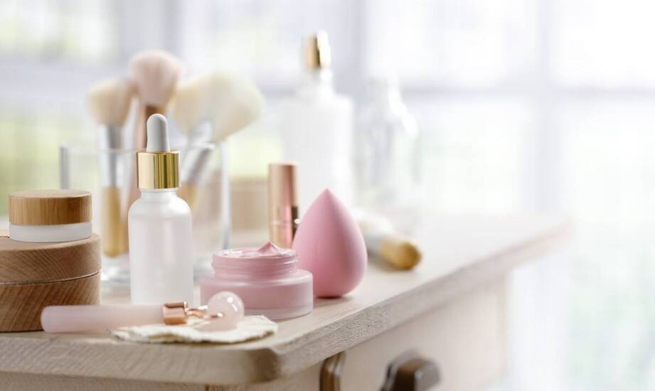 Kosmetyki Vichy – odkryj właściwości i zastosowanie popularnych produktów