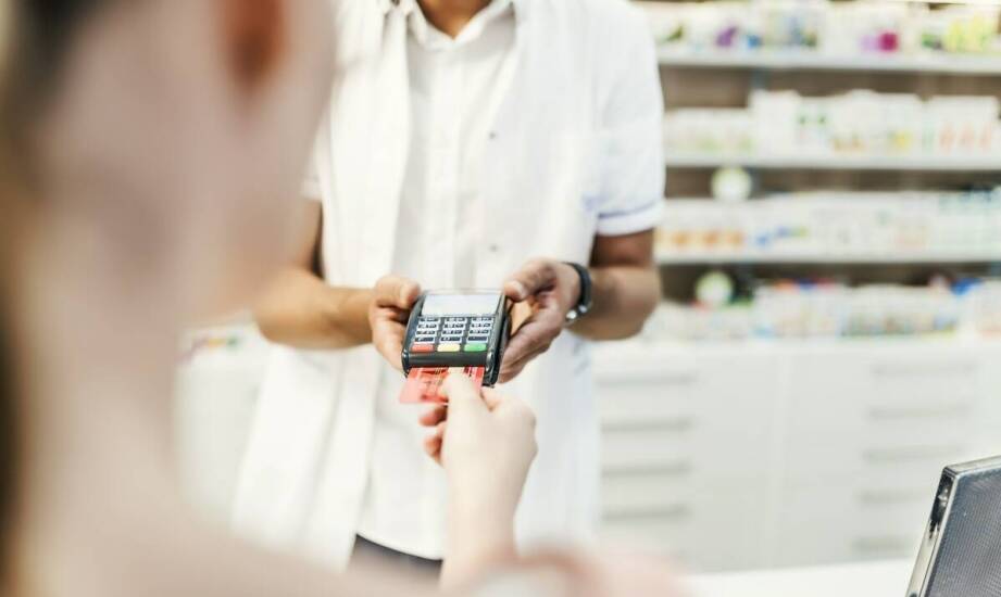 Jak oszczędzać na lekach i kosmetykach — sprawdzone sposoby na zakupy