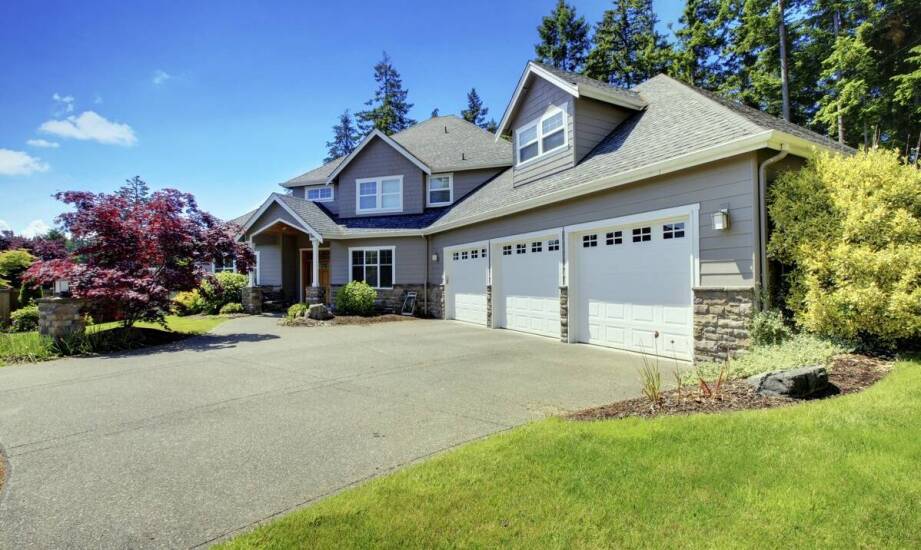 Jak wybrać bramę garażową Novoferm? Przegląd rozwiązań i możliwości