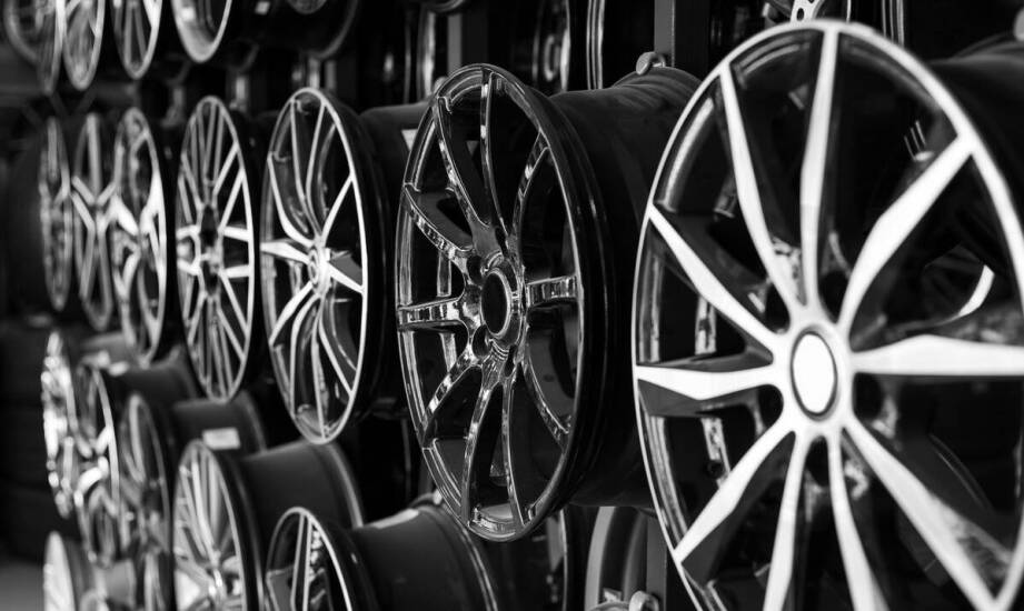 Jak przebiega sprzedaż felg i na co zwrócić uwagę przy oddawaniu felg?