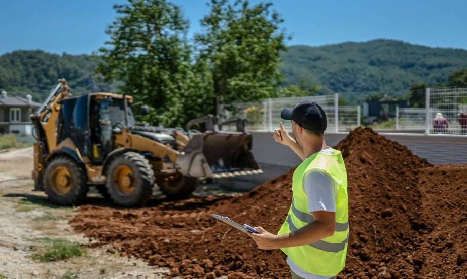 Jak przebiegają prace ziemne? Etapy, zastosowanie i najważniejsze informacje