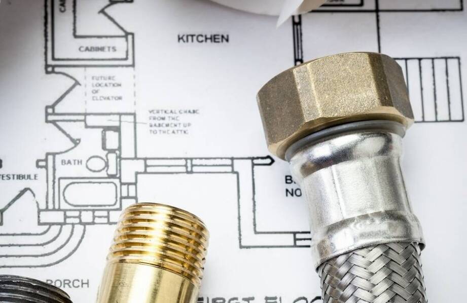 Instalacje sanitarne, wodne, gazowe i centralnego ogrzewania – co warto wiedzieć