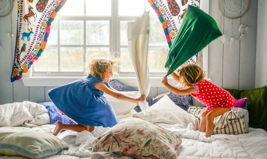 Jak wybrać bezpieczną i komfortową pościel dziecięcą do pokoju malucha