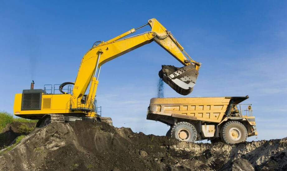 Jak wybrać sprawdzone usługi koparko-ładowarką i na co zwrócić uwagę?