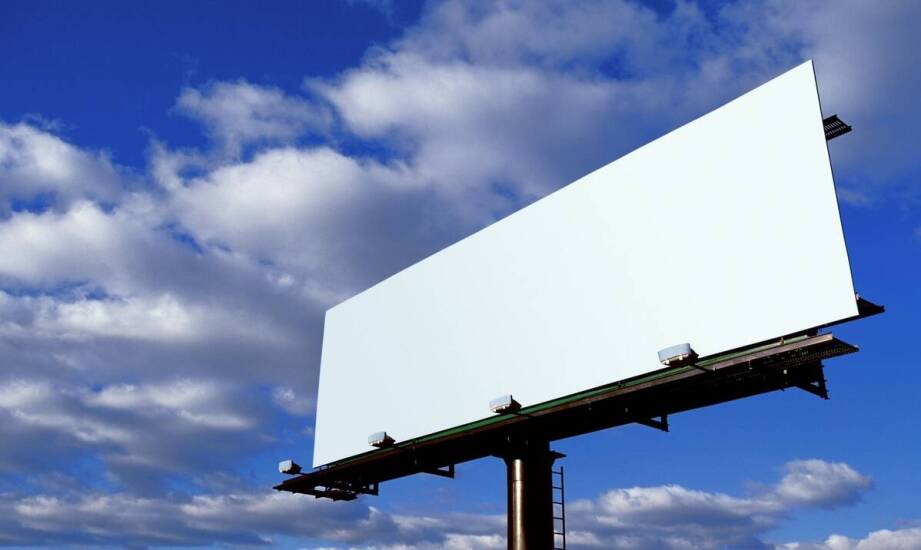 Czym są pylony reklamowe?