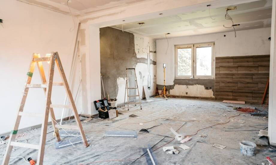 Najważniejsze etapy remontu budowlanego – jak skutecznie zaplanować prace