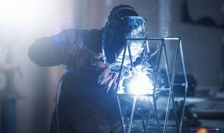 Na czym polega spawanie i jakie są jego najważniejsze zastosowania?