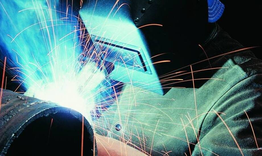 Jak wygląda proces spawania i na co zwrócić uwagę przy wyborze firmy spawalniczej