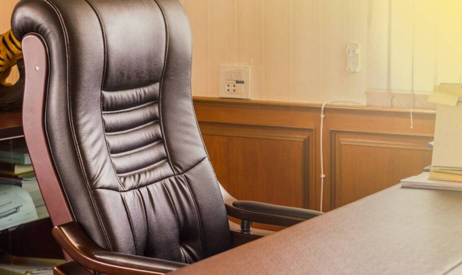 Jak wygląda pierwsza wizyta w kancelarii adwokackiej i czego się spodziewać