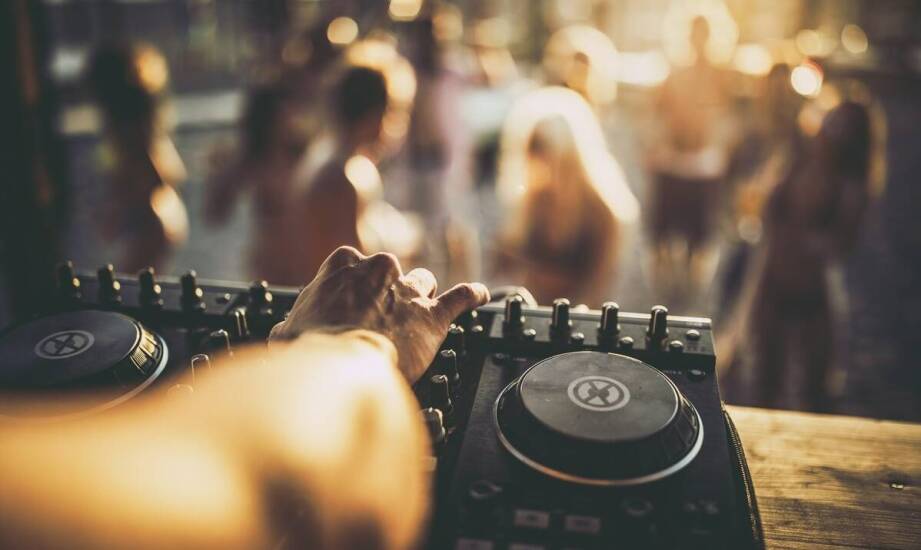 DJ Tomasz Wygoda – kreatywność, pasja i najlepsze pomysły na imprezy