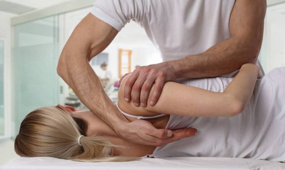 Jak masaż liftingujący wpływa na poprawę jędrności i wyglądu skóry