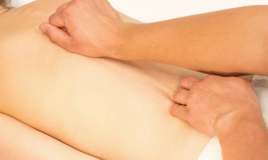 Sekret młodej skóry – jak działa masaż liftingujący i kiedy warto go wybrać