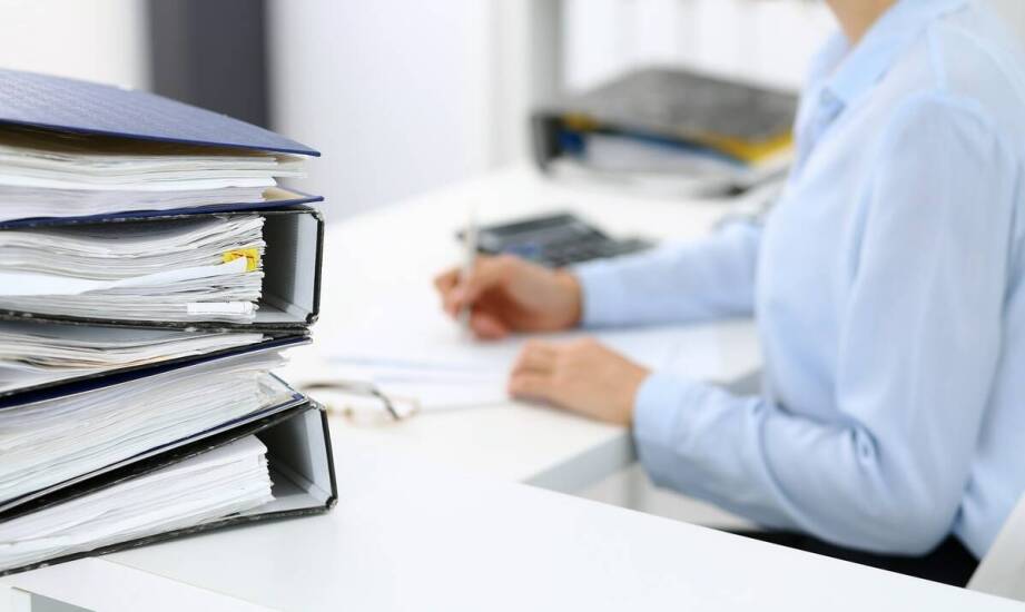 Jakie usługi oferuje biuro księgowe i kiedy warto z nich skorzystać?