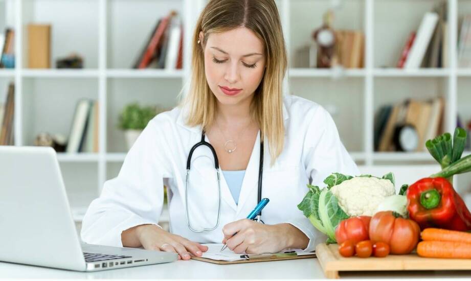 Jak dietetyka kliniczna wspiera zdrowie i pomaga w walce z chorobami