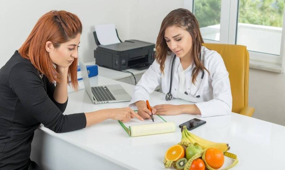 Rola dietetyki klinicznej w leczeniu chorób przewlekłych i poprawie samopoczucia