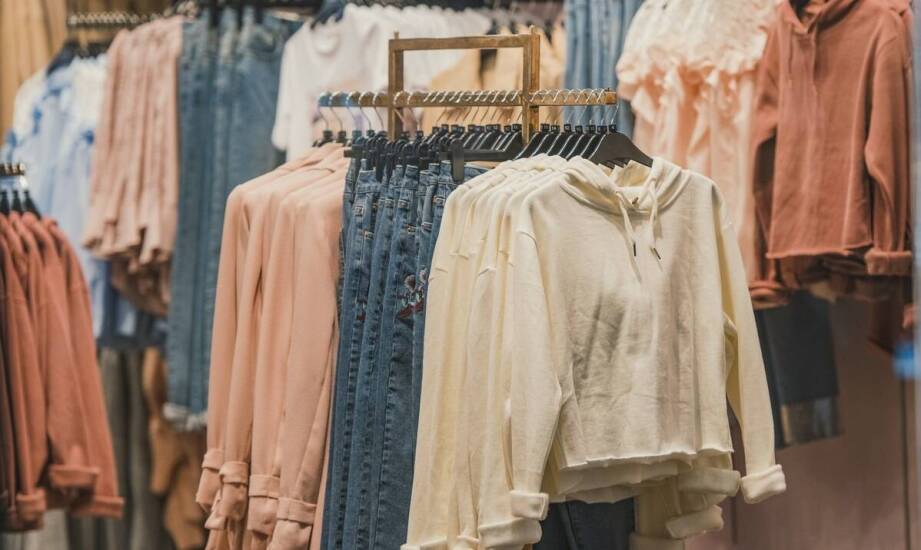 Odzież damska – najnowsze trendy, inspiracje i pomysły na stylizacje