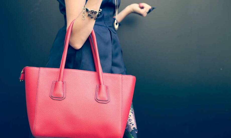 Jak wybrać idealną torebkę do codziennych i eleganckich stylizacji