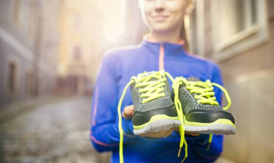 Jak dbać o obuwie damskie do biegania aby przedłużyć jego życie?