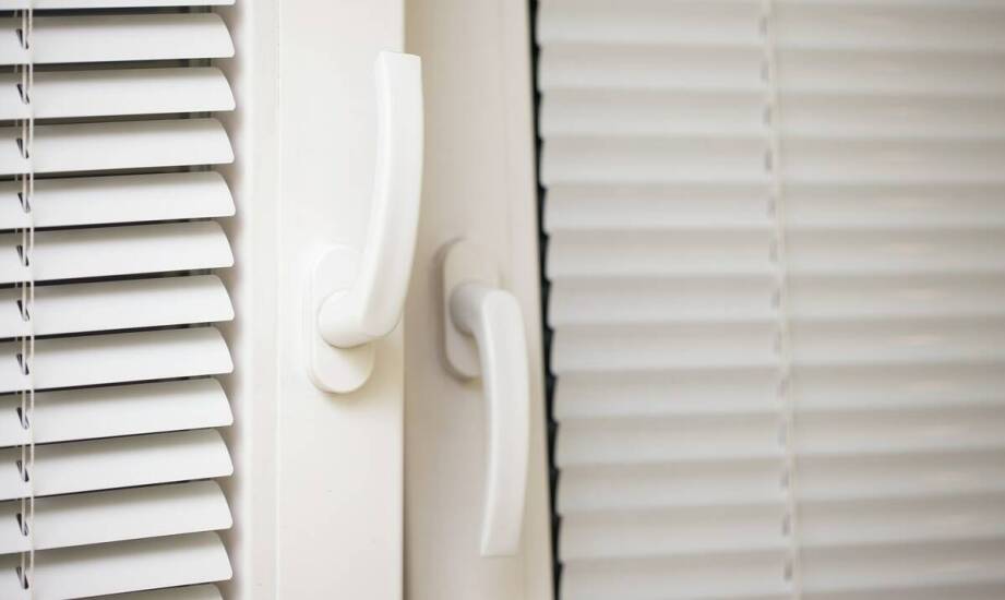 Rolety zewnętrzne – najczęstsze pytania i odpowiedzi dotyczące wyboru i montażu