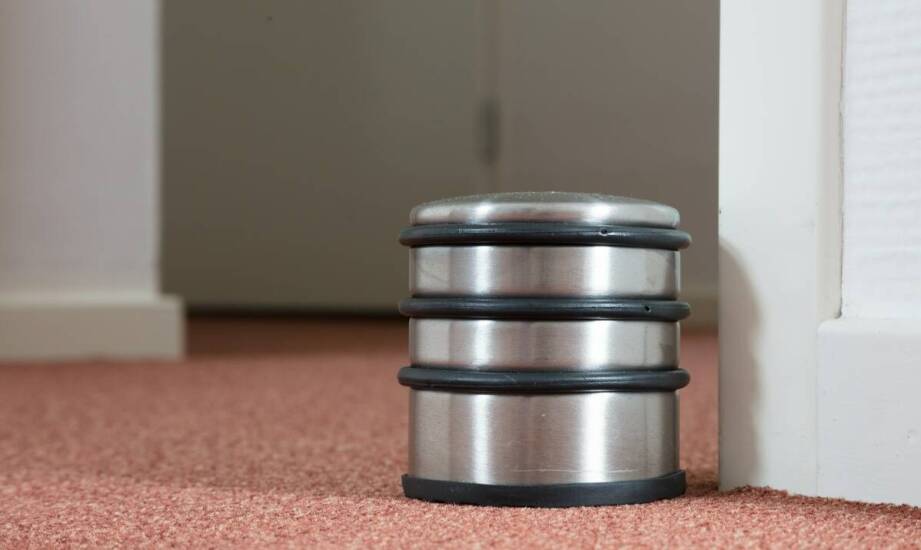 Filtry podłogowe – zastosowanie, budowa oraz znaczenie w oczyszczaniu powietrza