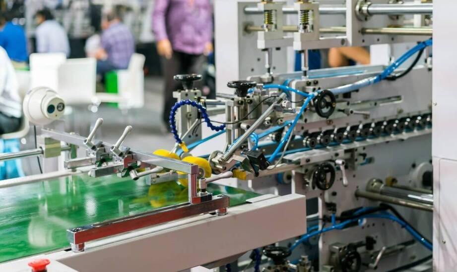 Maszyny pakujące Ravizza – kluczowe aspekty i szerokie możliwości zastosowań