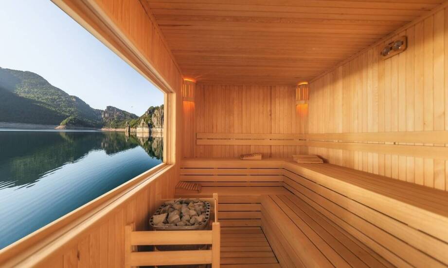 Luksusowe domy z sauną – inspiracje na komfortowe wnętrza i relaks