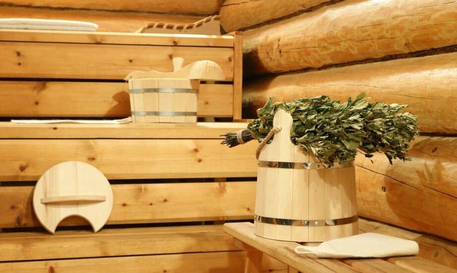 Strefa relaksu w luksusowym domu z sauną – inspiracje i aranżacje wnętrz