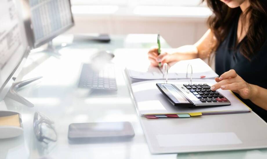 Nowe technologie w księgowości – jak automatyzacja zmienia pracę biur rachunkowych