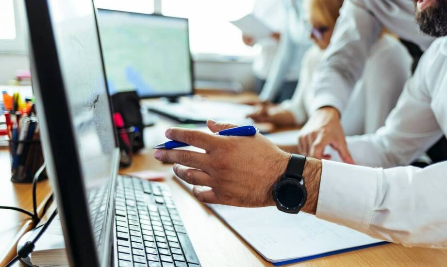 Ubezpieczenia – kluczowe informacje o polisach i ochronie w różnych sytuacjach