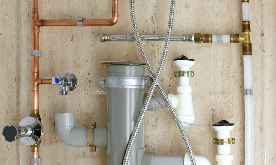 Instalacje sanitarne Pexal – zastosowanie, trwałość i najważniejsze cechy