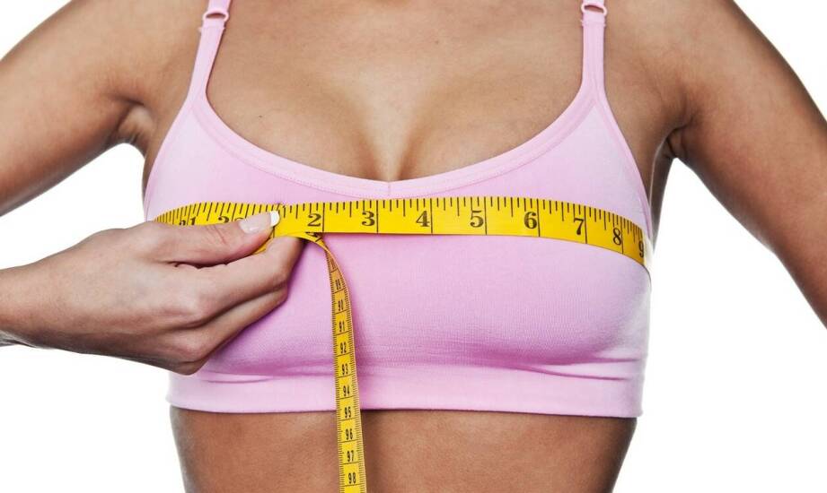 Implanty piersi – najważniejsze informacje, rodzaje i przebieg zabiegu