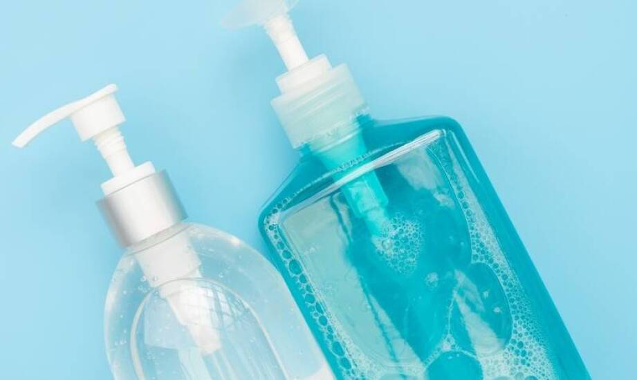Butelki do płukania oczu – kiedy są niezbędne i jak działają?