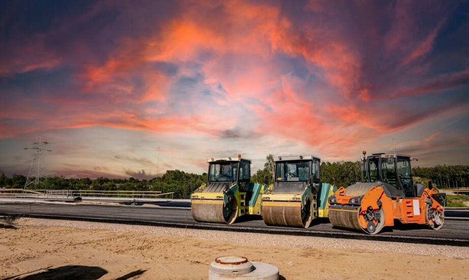 Linie technologiczne w przemyśle – zastosowanie, rodzaje i korzyści wdrożenia