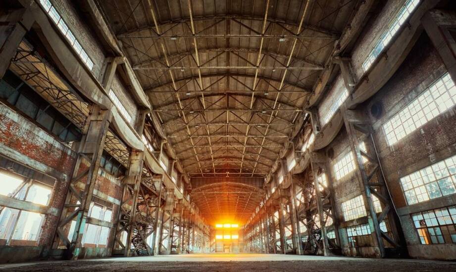 Hale przemysłowe i budownictwo przemysłowe – zastosowania, trendy, możliwości