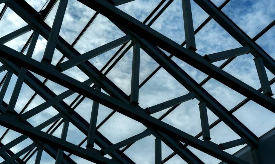 Innowacyjne konstrukcje stalowe – zastosowanie i zalety w przemyśle