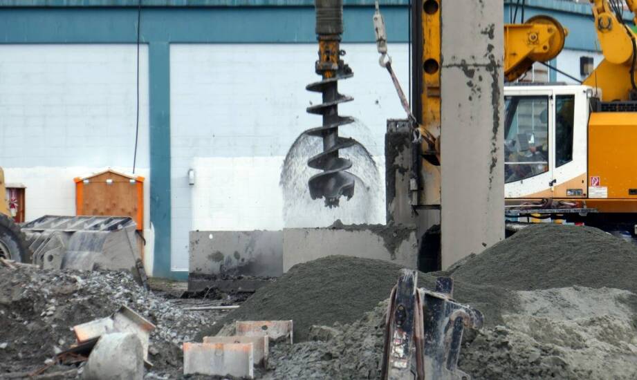 Budownictwo przemysłowe i produkcja betonu – technologie, zastosowania, trendy