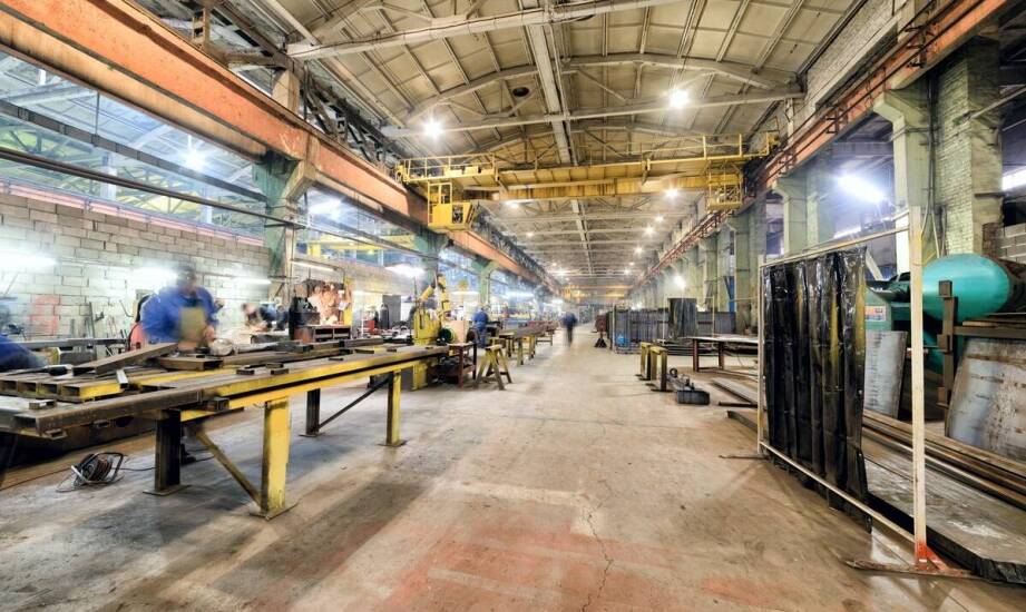 Hale przemysłowe – najnowsze trendy technologiczne i rozwiązania konstrukcyjne