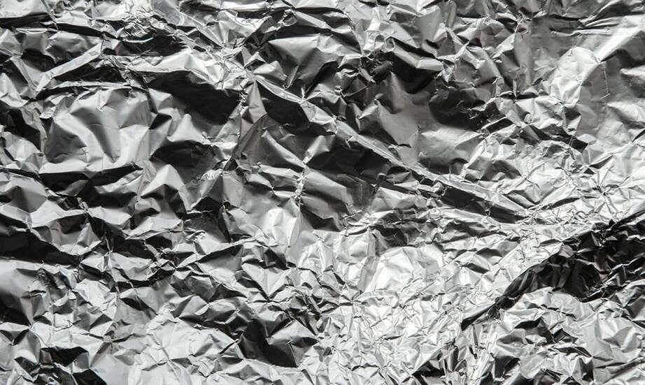Opakowania foliowe – zalety, wady i znaczenie w nowoczesnym świecie