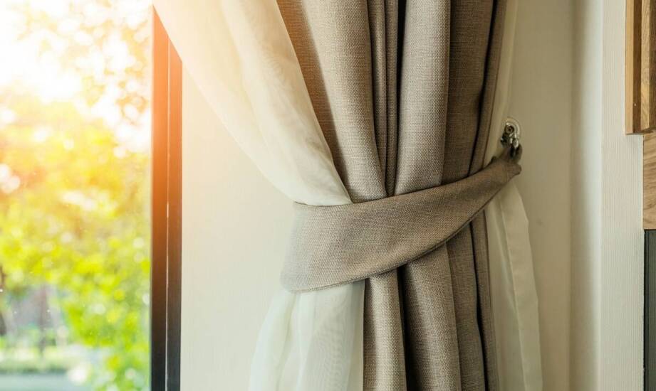 Jakie opakowania sprawdzają się przy pakowaniu i przechowywaniu karniszy?