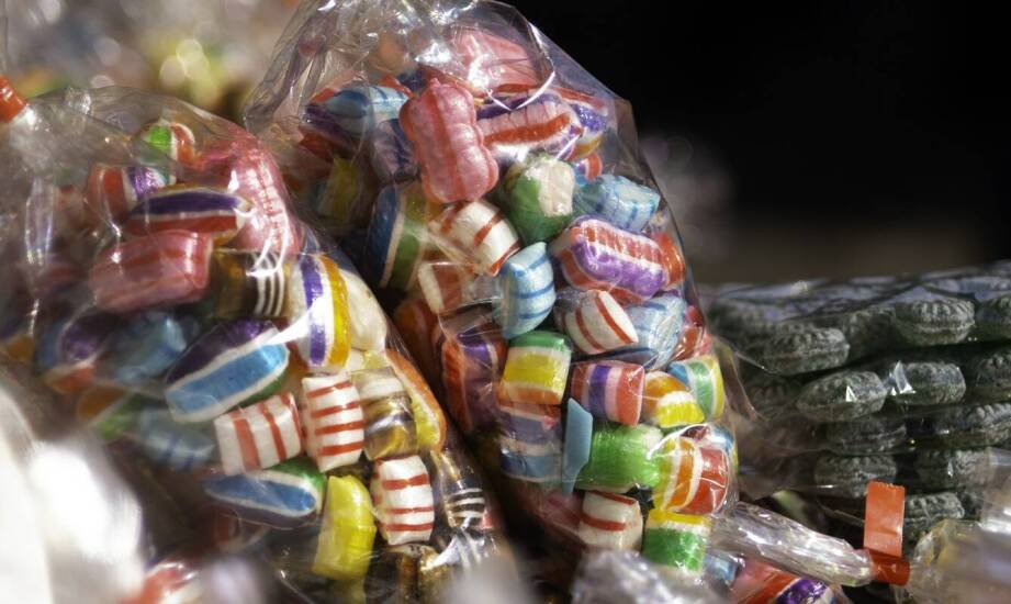 Opakowania na słodycze – funkcje, materiały i inspiracje do pakowania