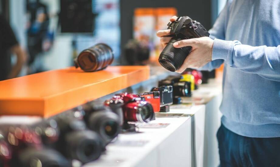 Kamery monitoringu – jak wybrać i na co zwrócić uwagę przed instalacją