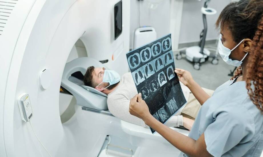 Tomografia komputerowa zębów – najważniejsze informacje i zastosowania