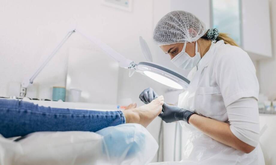 Najczęstsze zabiegi stomatologiczne – jak przebiegają i kiedy są zalecane