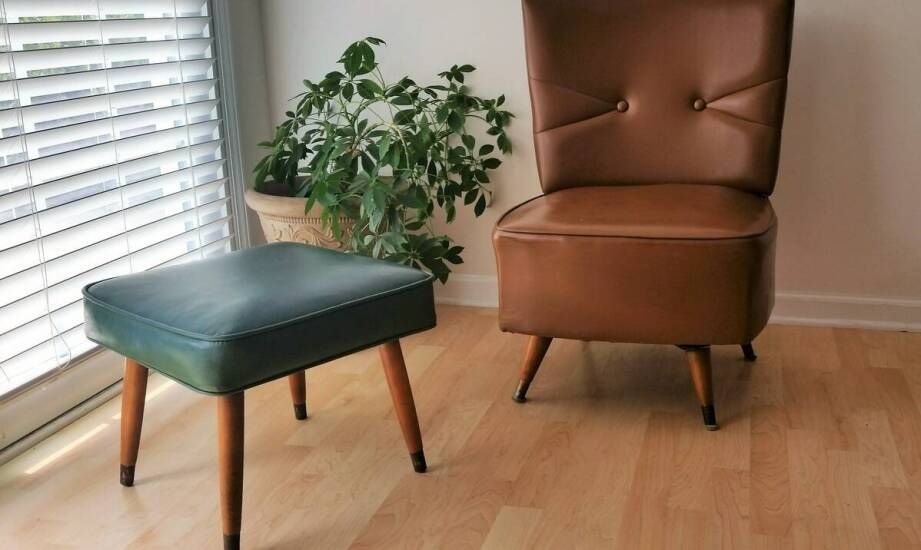 Nóżki do mebli — inspiracje, trendy i pomysły na odświeżenie aranżacji