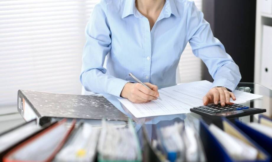 Pozwolenie na pracę – najważniejsze informacje i etapy uzyskania dokumentu