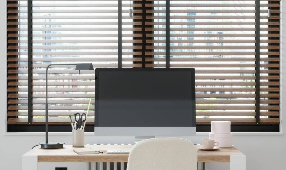 Rolety zaciemniające – praktyczne rozwiązania dla komfortowego wypoczynku