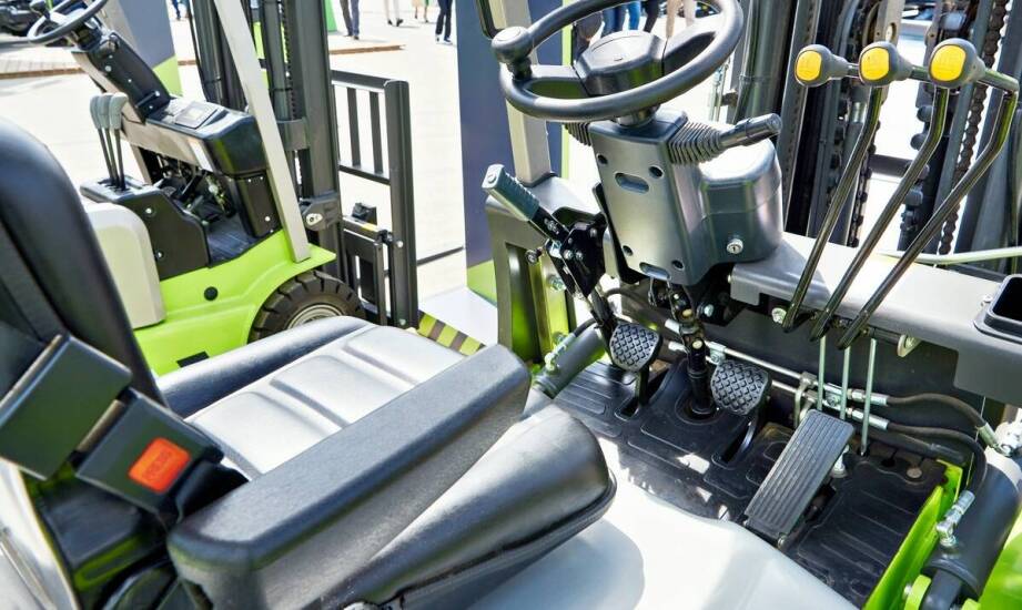 Automatyzacja produkcji i rola wózków autonomicznych w nowoczesnym przemyśle