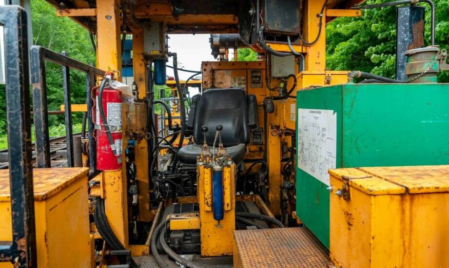 Jak działa automatyczny wózek widłowy?