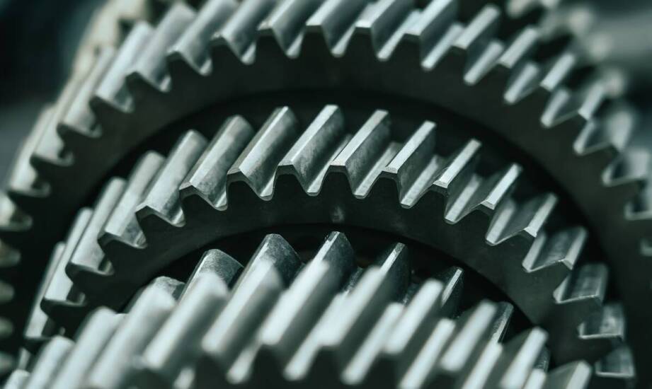 Przekładnia ślimakowa Bonfiglioli – charakterystyka oraz zastosowania w maszynach