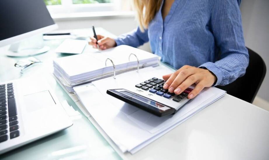Zmiany w przepisach podatkowych a obsługa księgowa – co warto wiedzieć